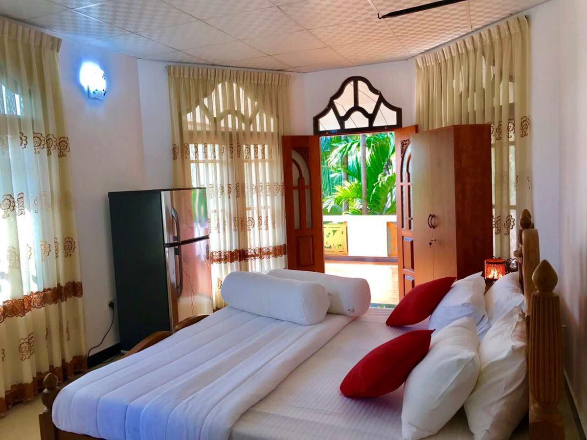 Moragalla Dilu Villa Берувала Экстерьер фото