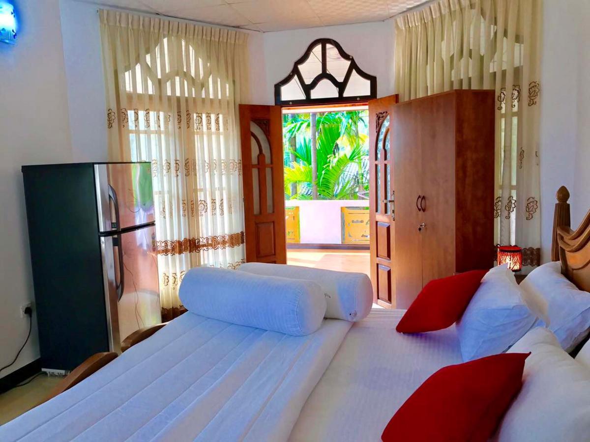 Moragalla Dilu Villa Берувала Экстерьер фото