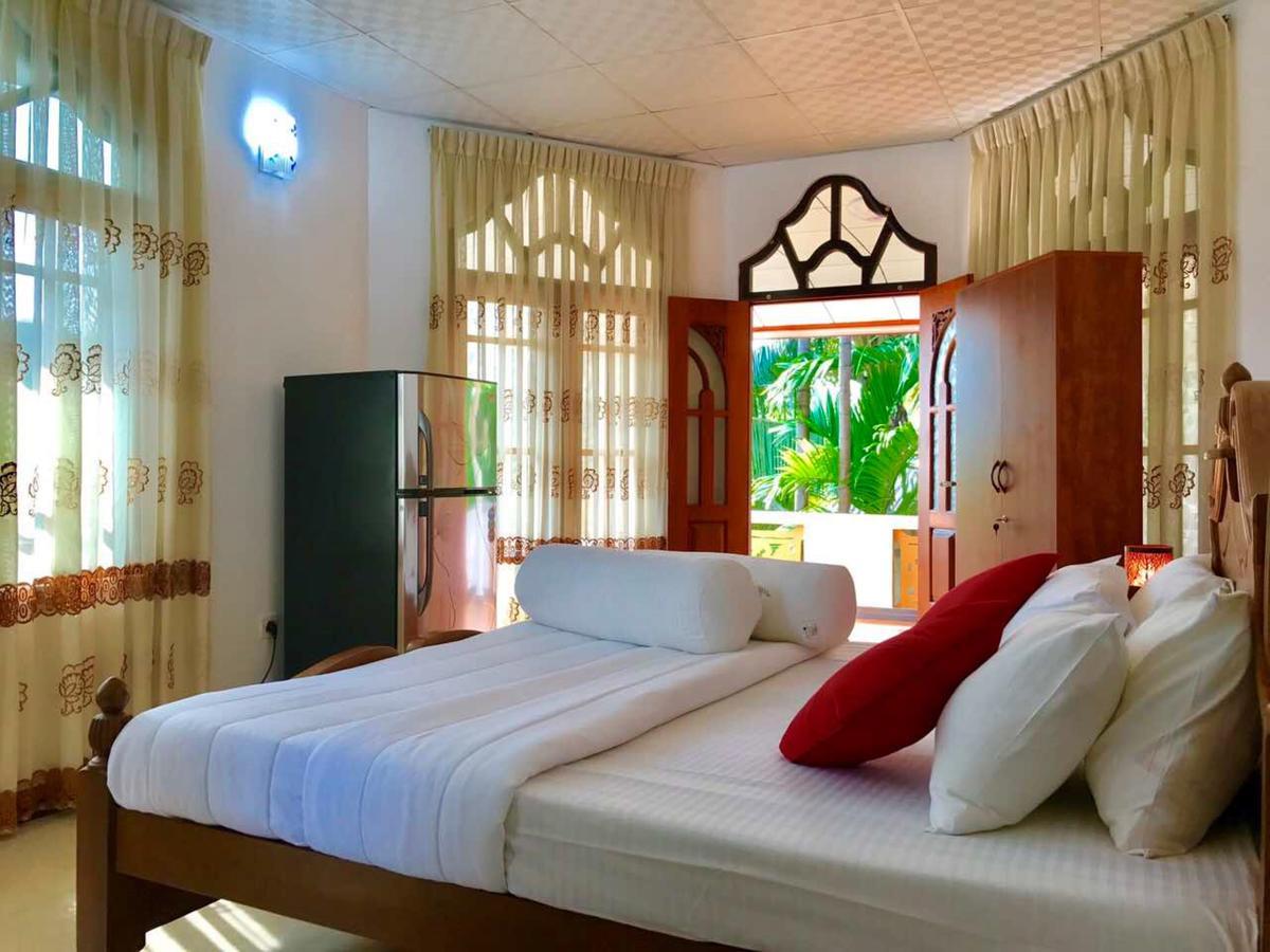 Moragalla Dilu Villa Берувала Экстерьер фото